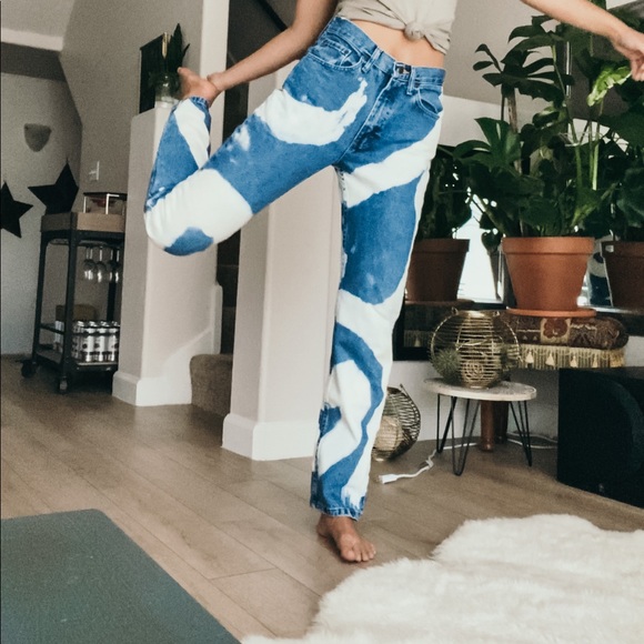 Bleach patterned Jeans - Picture 3 of 5